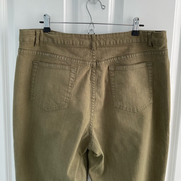 Coldwater Creek Olive Straight Leg Pants - Picture 2 of 5